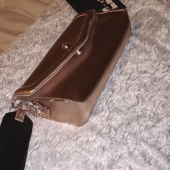 Kendell + Kylie wallet  💕 - Picture 12 of 12